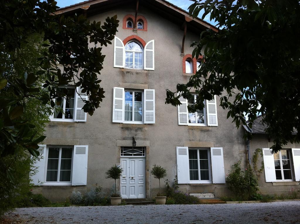 Le Clos De La Muse Saint-Junien Dış mekan fotoğraf