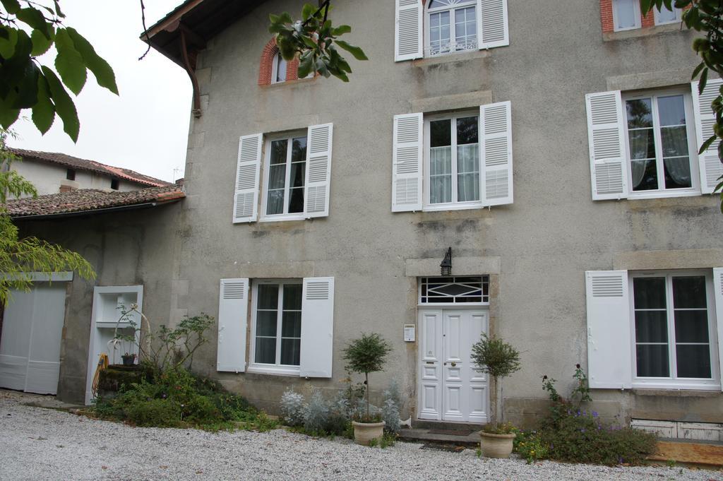 Le Clos De La Muse Saint-Junien Dış mekan fotoğraf