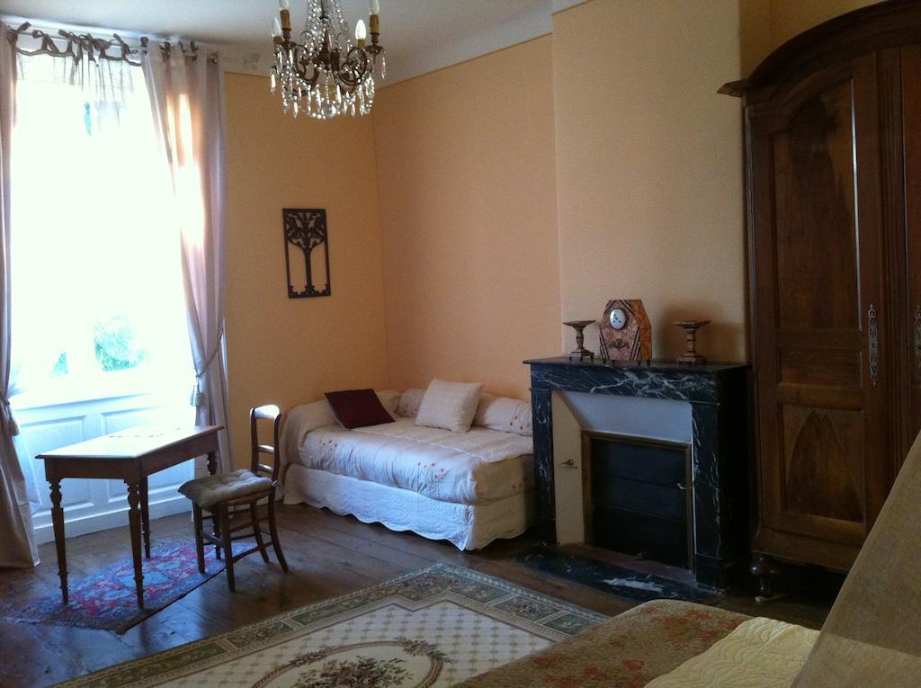 Le Clos De La Muse Saint-Junien Oda fotoğraf