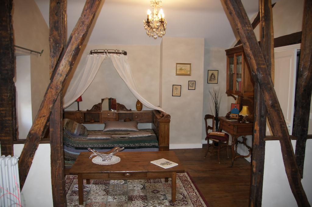 Le Clos De La Muse Saint-Junien Dış mekan fotoğraf