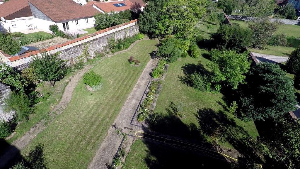 Le Clos De La Muse Saint-Junien Dış mekan fotoğraf